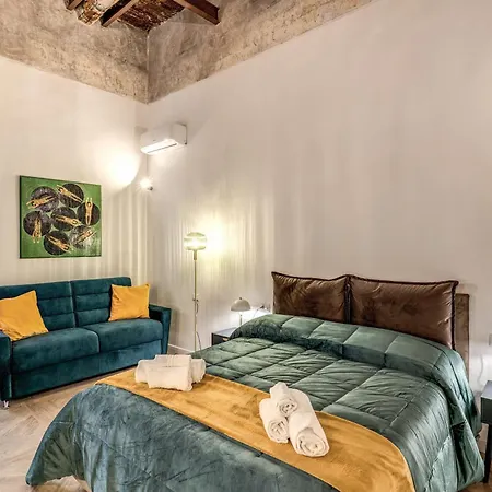 Boutique Spagnoli 4* Neapol