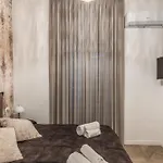 Boutique Spagnoli 4* Naples