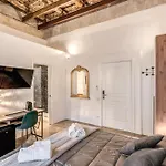 Boutique Spagnoli 4* Neapel