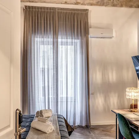 Gasthof Boutique Spagnoli Neapel